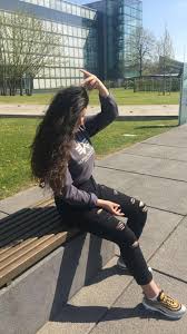 Laura S.
